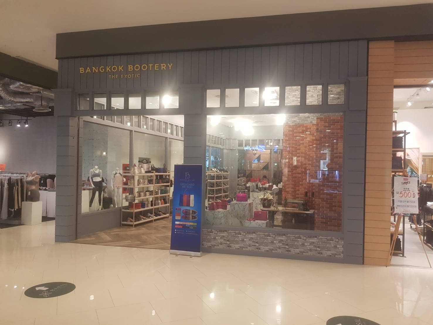 Bangkok Bootery Riverside Plaza store