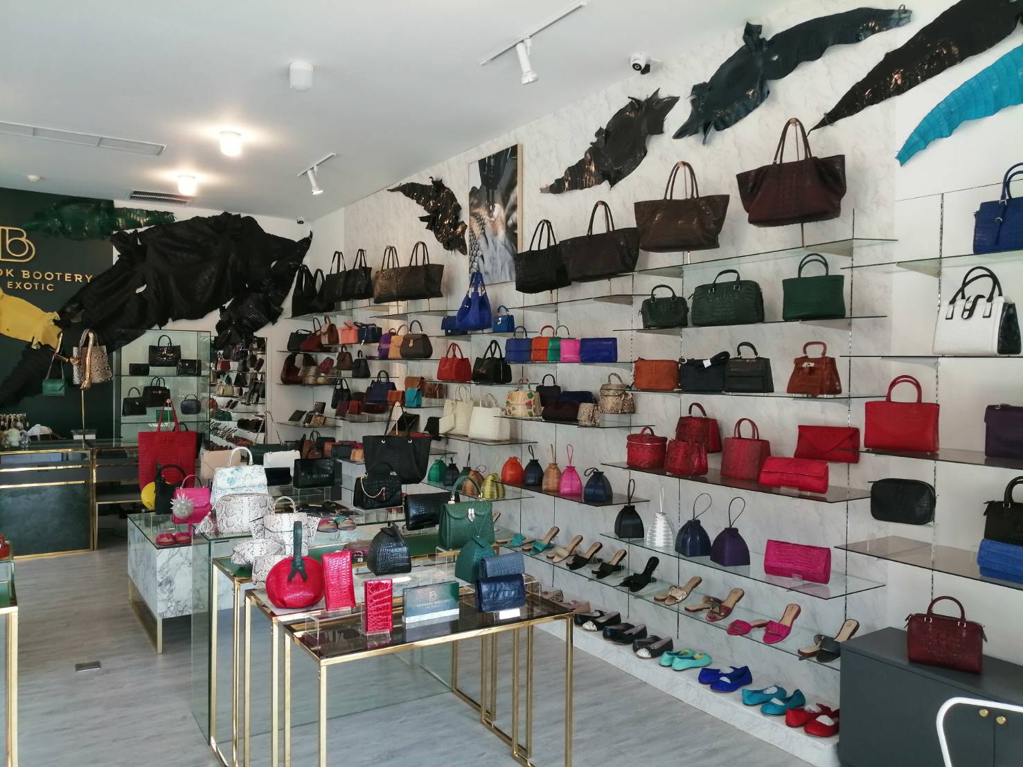 Bangkok Bootery Porto de Phuket store interior