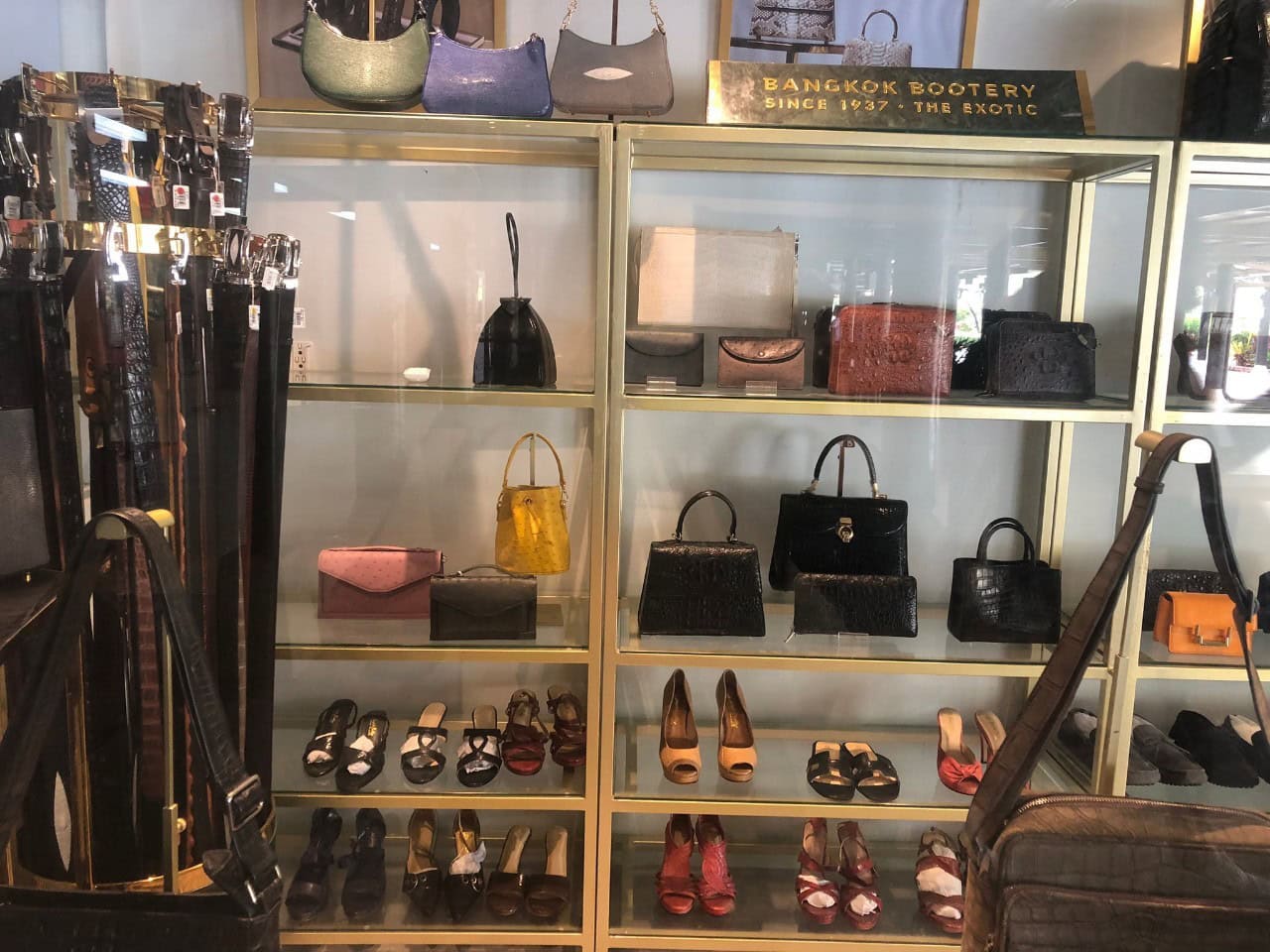 Bangkok Bootery Samui International Airport store