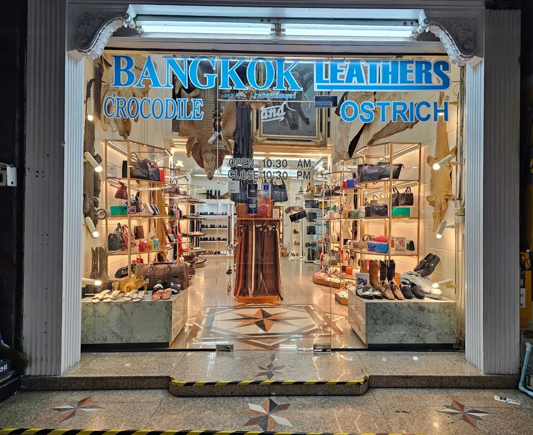 Bangkok Bootery Naresdamri Road Store Hua Hin